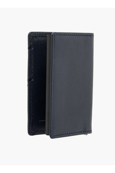 Lee Cooper Solid Bi-Fold Cardholder