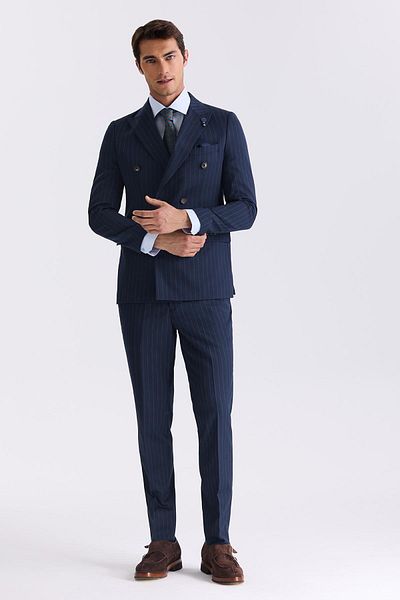 Jakamen Navy Blue Slim Fit Pointed Collar Striped Double Breasted Suit