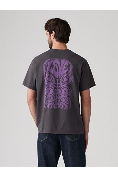 Levi's χαλαρή εφαρμογή Μπλουζάκι με κοντό μανίκι με γραφικό σχέδιο