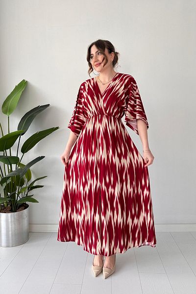 MaziButik Burgundy Wave Bat Dress