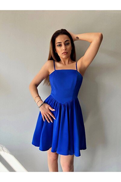 Fav Style Жіноча сукня на бретельках з деталями на талії, міні, атласна, Saks, синя