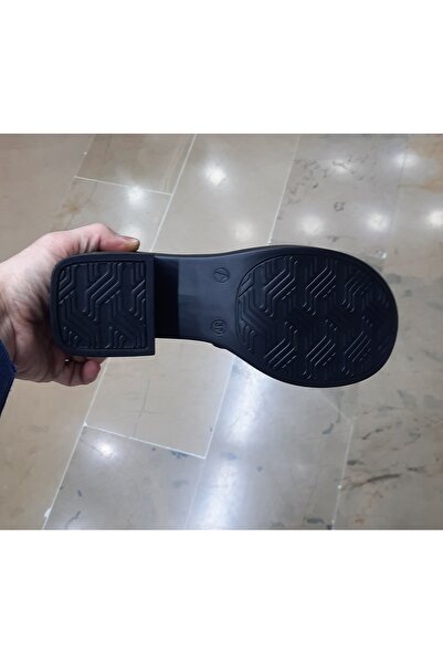 WHİTE LİNE ЖІНОЧІ ЧЕРЕВИКИ НА ТВЕРДІЙ ПІДБОЦІ З БУКЛЕ