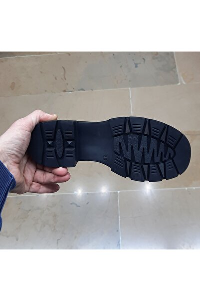 WHİTE LİNE ЖІНОЧІ НЕПОВЗКОМНІ КАУЧУКОВІ ТЕРМО-ПІДОШВИ З БУКЛЕЮ LOAFER ВЗУТТЯ