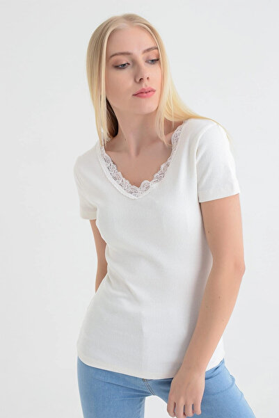 bacc Women's Ecru Front Back V Lace Red Camisole Blouse