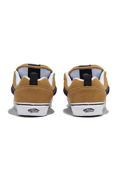 Vans أحذية رياضية وأحذية رياضية بنية اللون للرجال من Knu Skool