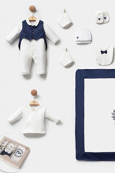 Cassiope King Crown Patterned Vest and Bow Tie Embroidered Cotton Baby Boy Hospital Discharge Set