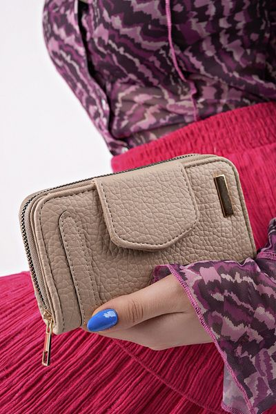 MUGGO Cheko Zippered Card Holder Women's Wallet with Coin and Paper Money Compartment