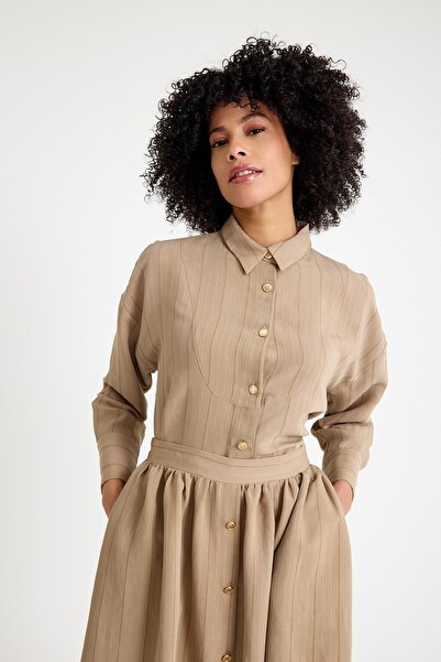 QANU بدلة تنورة بأزرار المنك