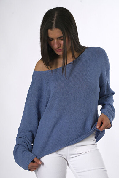 ABBRA Women's Oval Neck Soft Textured Knitwear Sweater