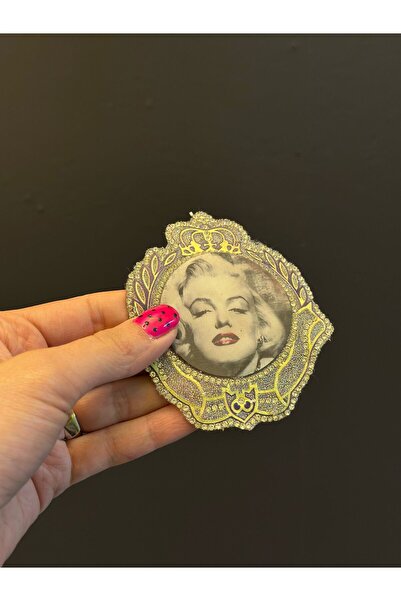 Gönülden Tasarım ÜTÜ İLE YAPİŞAN TAŞLI DEĞİŞEN GÖRSELİ ARMA APLİKE 9X8 CM