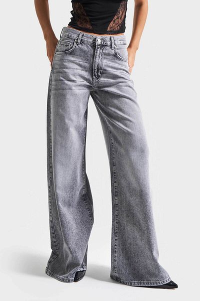its basic Women's Gray Color Hera 4S5-13 Palazzo Fit Loose Cut 100% Cotton Mid Waist Denim Jean