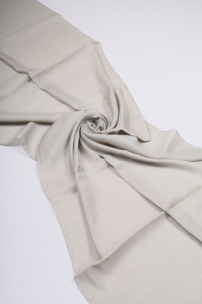 Levidor Solid Color Basement Shawl - Pattern-03 - Color-14
