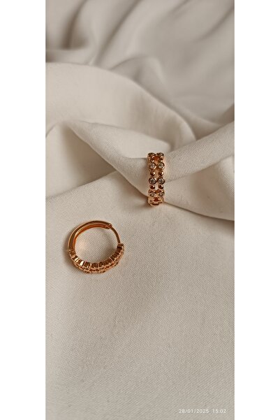 ARİ TAKI حلقة مزدوجة الصف حجر الصلب أقراط روز