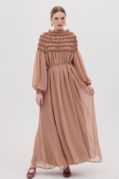 HILL HABB Elegant and Romantic Chiffon Detailed Long Dress