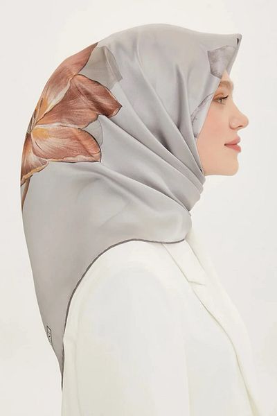 Armine Ασημί Χρώμα Nostalgia Σειρά Silk Twill Κασκόλ 8737D-31 Floral Pattern