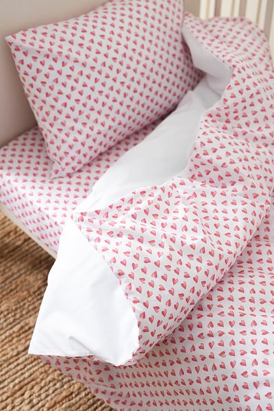 Petille Poplin Fitted Sheet for Baby - Heart Motifs