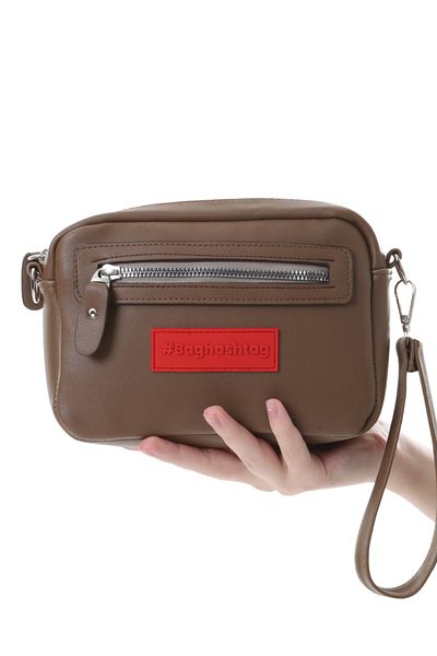 Baghashtag Καφέ μικροσκοπική Unisex δερμάτινη τσάντα 3 θέσεων