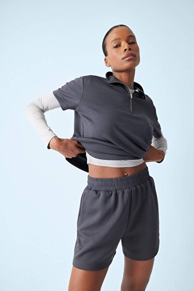 DeFacto Defactofit Standard Fit Stand Collar Modal Short Sleeve T-Shirt E2931Ax25Sm