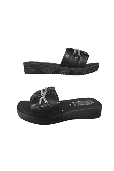 Manolya Жіночі чорні тапочки з м'якою підошвою та детальним дизайном