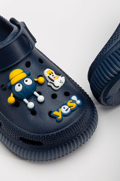 PLN SHOES Παιδικές παντόφλες υψηλής μέτρησης Cross Sandal και Sabo με 3D Emoji
