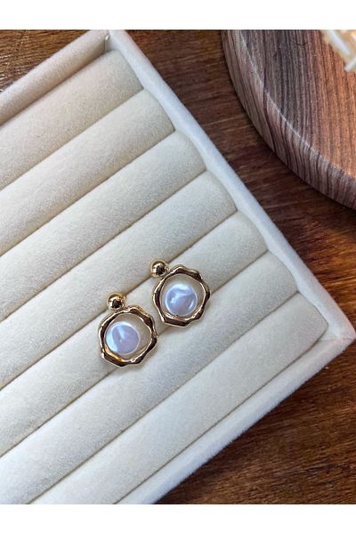 Miltonia Pearl Detailed Steel Earrings