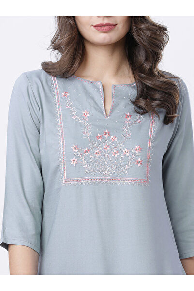 Vishudh By Styli Women Grey Floral Yoke Design Thread Work Kurta