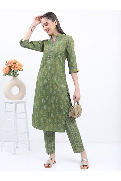 Vishudh By Styli Women Olive Printed Kurta with Trousers