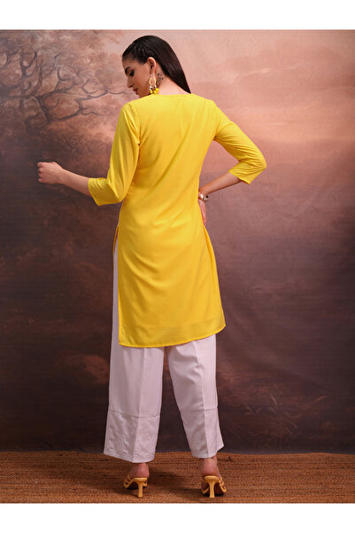 Vishudh By Styli Yellow Floral Embroidered Straight Kurta