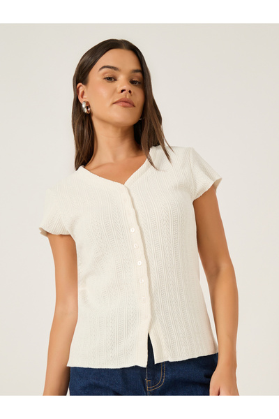 Styli تي شيرت ملائم بأكمام طويلة وأزرار