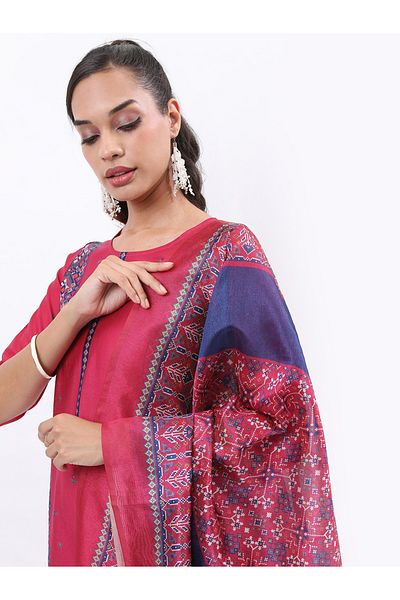 Vishudh By Styli Pink Printed Kurta Set with Dupatta