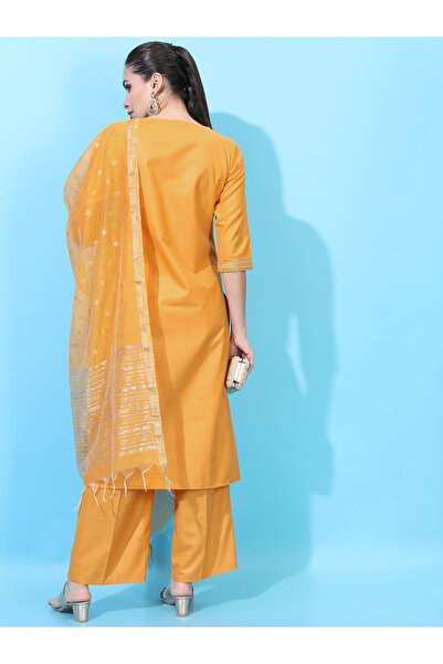 Vishudh By Styli Women Yellow Embroidered Kurta Set