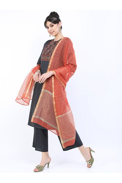 Vishudh By Styli Women Black Embroidered Kurta Set with Dupatta