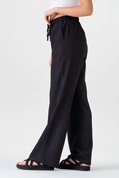 Fashion Showcase Crinkle Elastic Waist Pocket Comfortable Women's Trousers - Black
