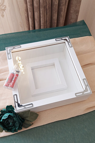 Verda Çerçeve 25x25 Ledli Fotoğraf Bölümlü Çerçeve Gül Tasarımlarınız Için