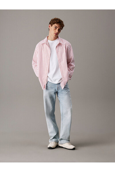 Calvin Klein SERIF FONT GRAPHIC TEE