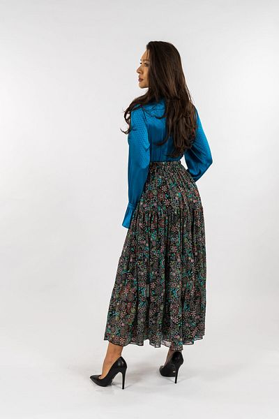 Gorgeaux Blue Blouse And Floral Skirt Set - Xxl(44)