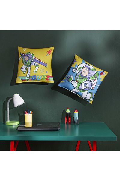 Taç Licensed Disney Toy Story Buzz Throw Pillow