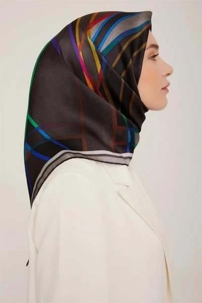 Armine وشاح حريري من سلسلة نوستالجيا 8843D-07