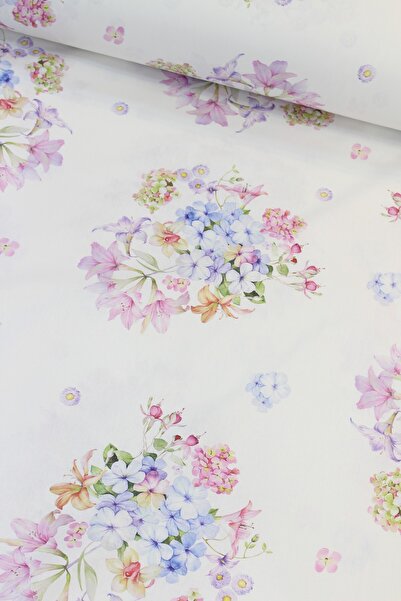 Vera Çiçek Arajman Dijital Baskı Nevresimlik Poplin Kumaş