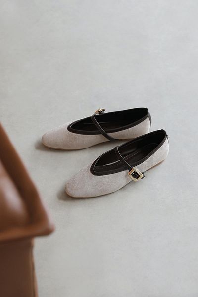 STRASWANS Stony Beige Women's Tuba Suede Ballerinas