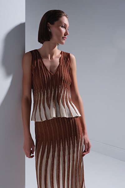 JOIN US Kahverengi Sim Detaylı V Yaka Bluz