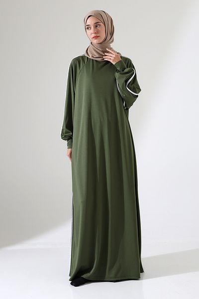 Berel Moda Prayer Dress with Cuffs and Piping Detail