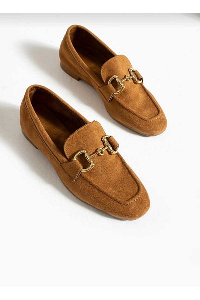 ALTINOK Women's Suede Buckle Loafer Tan