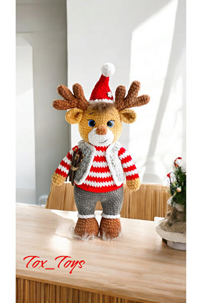 Toystox Amigurumi %100 El Yapımı Örgü Kırmızı Elbiseli Oyuncak Geyik