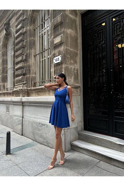 Modafeminen Φόρεμα με λεπτομέρεια στο στήθος Flared Crepe 58806 Saks