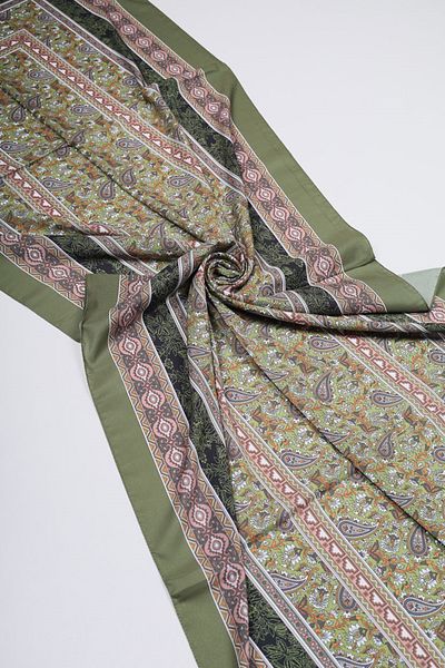 Levidor Patterned Love Shawl - Pattern-05 - Color-10