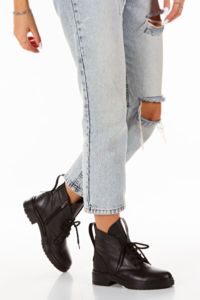 inyola Kadın Hakiki Deri Fermuarlı Bağcıklı Bot 5091