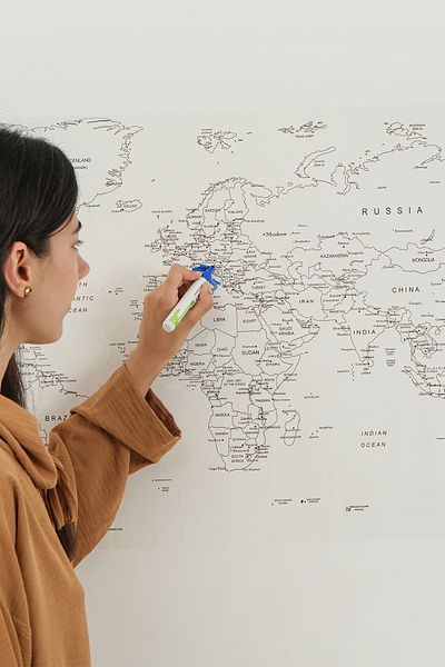 TutturX World Map with Pen Gift