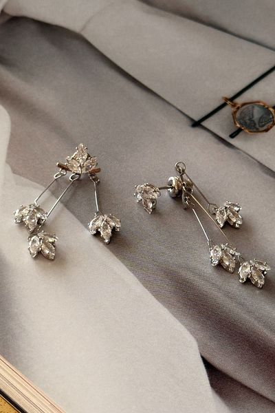 Trendy Butik Vip الزركون قطرة حجر القرط