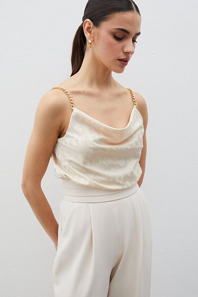 Sateen Сатенена блуза с верижка и презрамки - Бежова